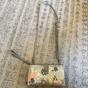 Sakroots wallet wristlet/crossbody